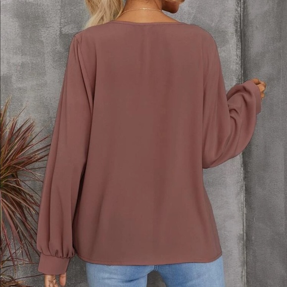 Boho dusty pink V neck button detail blouse - Picture 15 of 15